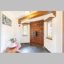 Voysey, Brook End, photo on harts-homes.co.uk,11.jpg
