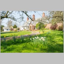 Voysey, Brook End, photo on harts-homes.co.uk,14.jpg