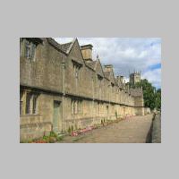 Alms Houses, Chipping Campden, photo by David Stowell, geograph.org.uk (Wikipedia).jpg