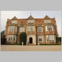 Goldsborough Hall, photo by Richard Croft, geograph.org.uk (Wikipedia).jpg