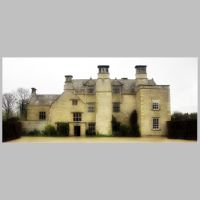 Nunnington Hall, photo by Gernot Keller on Wikipedia.jpg