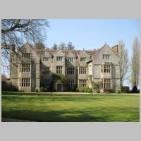 Streat Place, Streat, East Sussex, photo by Antiquary on Wikipedia.jpg