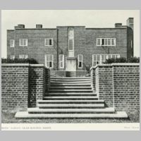 Edgar Wood, Dalnyreed, Photo Thomas Lewis, Architectural Review, 1911, English Domestic Architecture, ed. Macartney, p.103.jpg